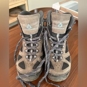 Vasque Womens Breeze Gore-tex Hiking Boots